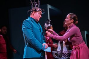 My Fair Lady - directed by Ella Marchment - Theater Orchester Neubrandenburg Neustrelitz – October 2025–Jauary 2026 – Photos (c) Jörg Metzner