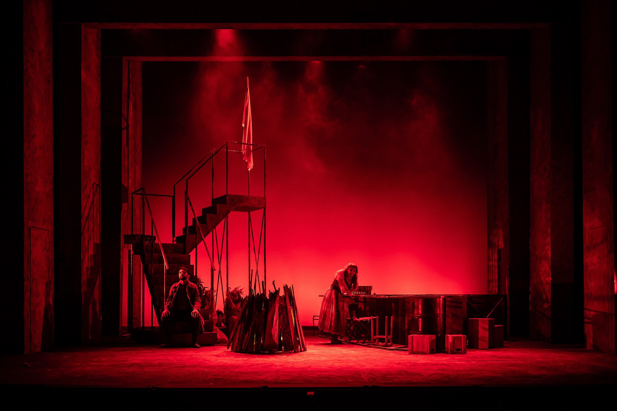 L'aube Rouge directed by Ella Marchment for Wexford Festival Opera 2023 – WFO2023 L'aube Rouge (c) Clive Barda / ArenaPAL